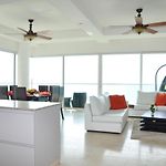 Apartamento en Cartagena con vista al mar