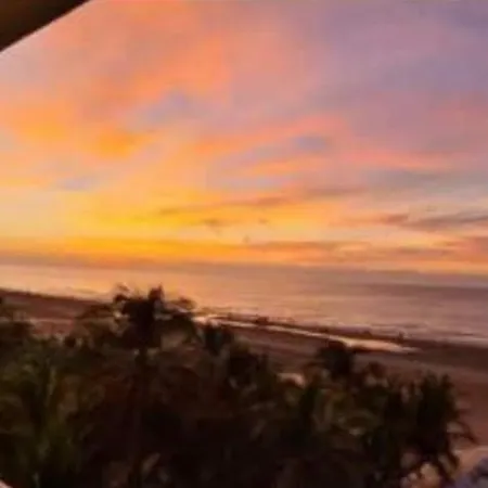 En Con Vista Al Mar Apartamento *