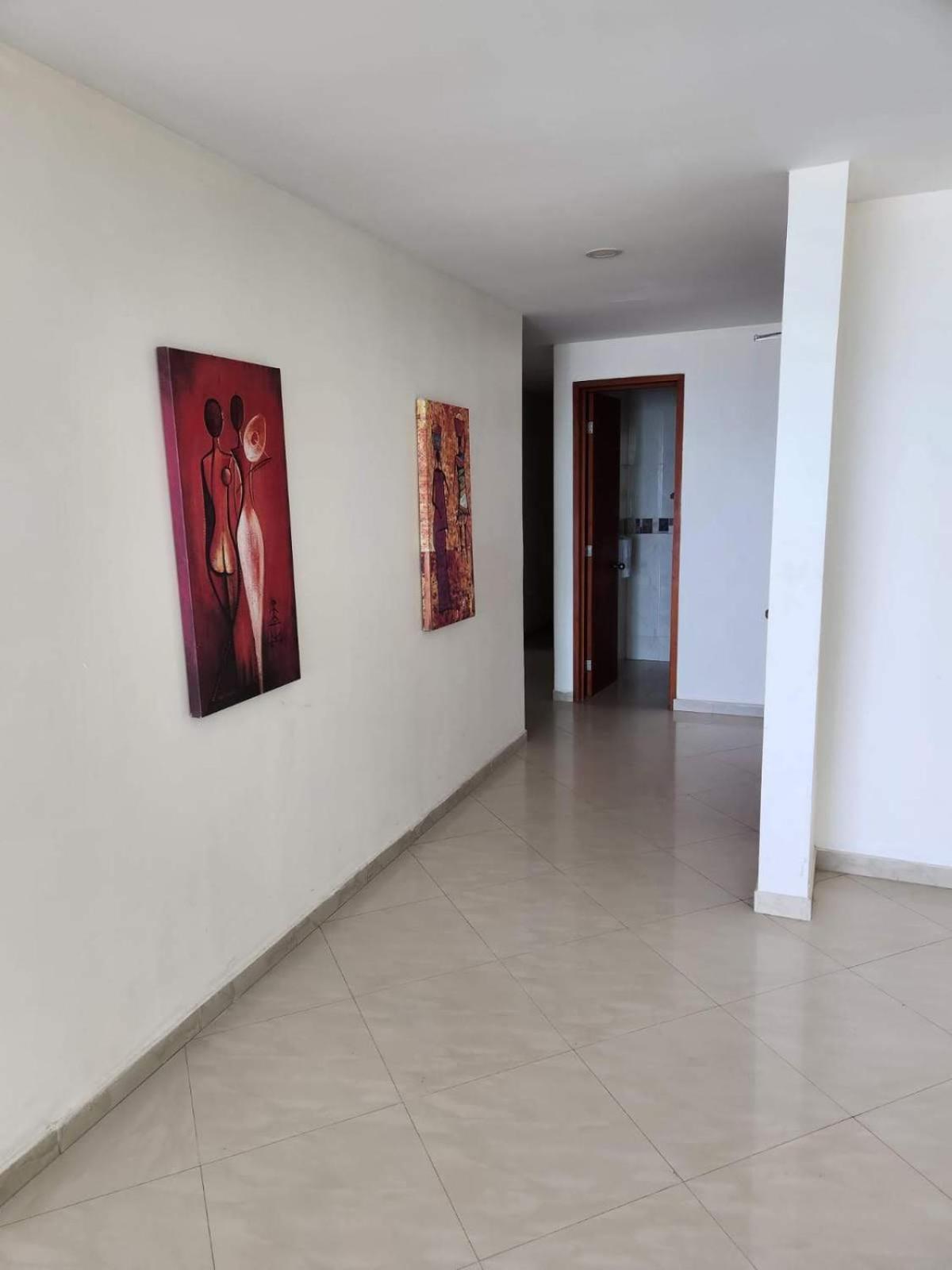 Apartamento En Con Vista Al Mar
