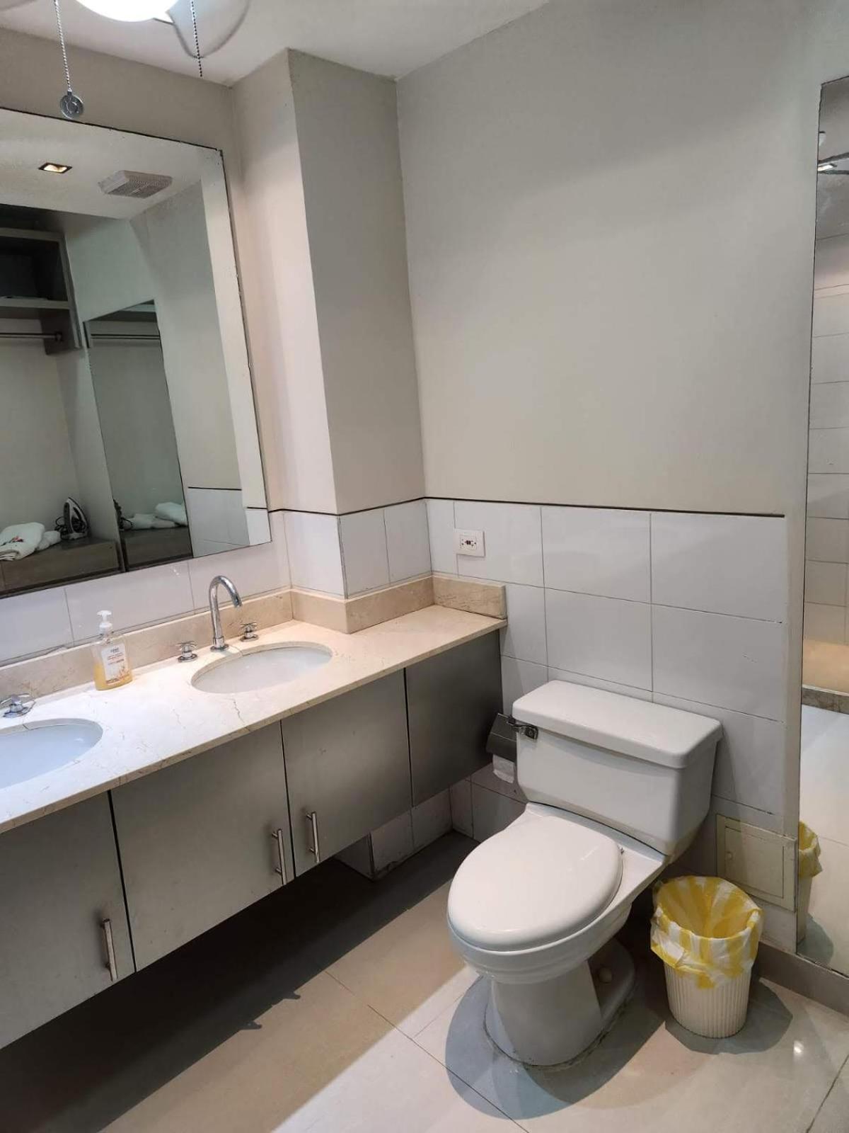 Apartamento En Con Vista Al Mar *